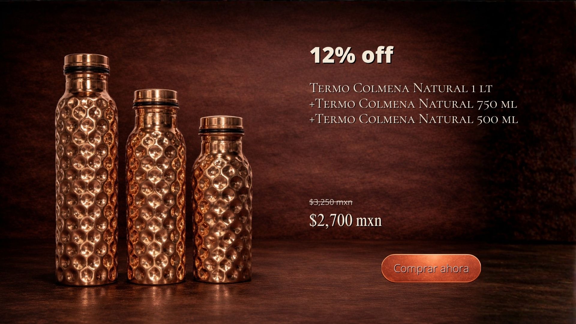 Set de termos de cobre colmena natural de 1 litro, 750 ml y 500 ml sobre fondo oscuro elegante